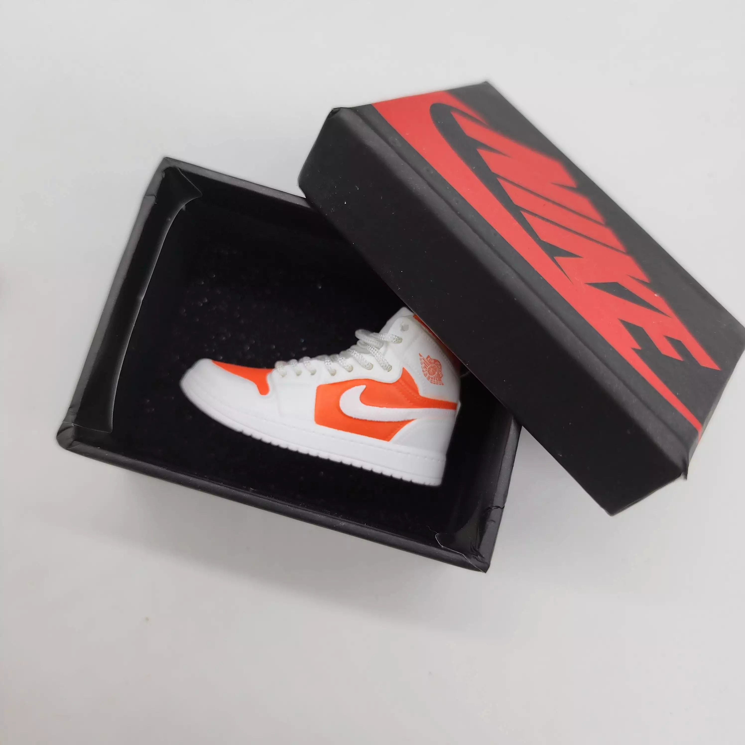 Mini Sneaker Keyring- AJ1 (White/Orange