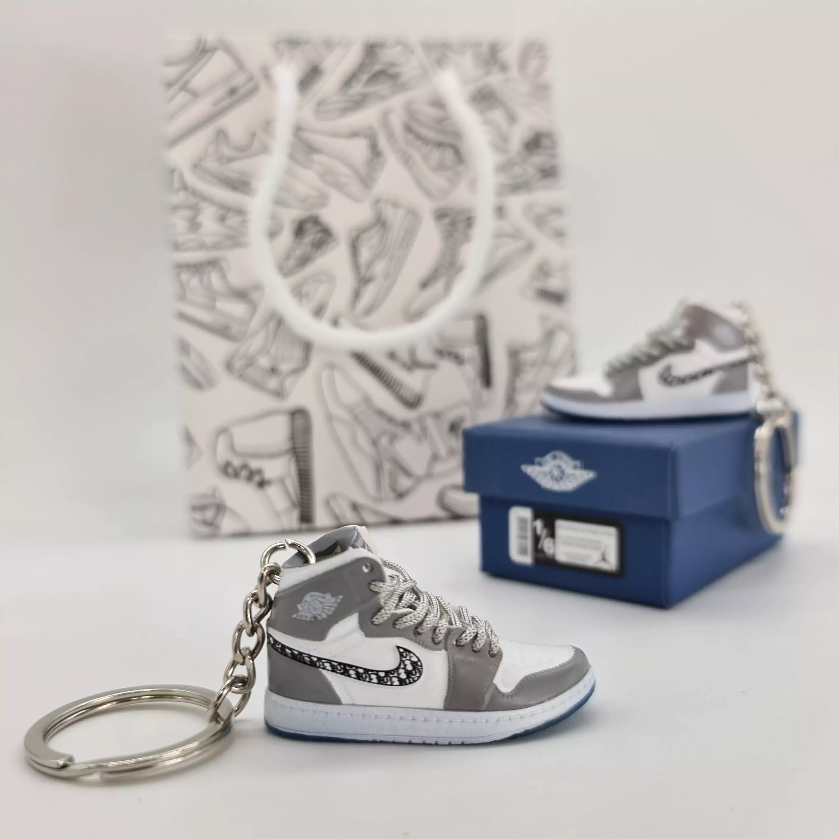 Mini Sneaker Keyring- AJ1 x DI OR