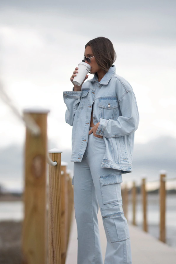 Super light oversized comfort denim jacket